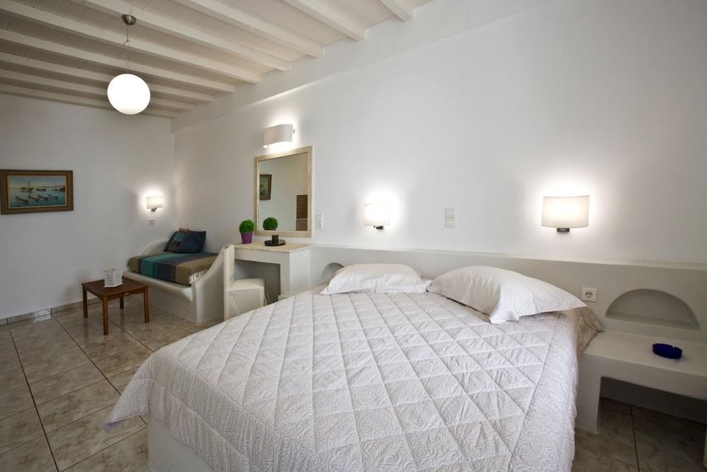 Porto Raphael Residences & Suites Agios Ioannis  Exterior foto