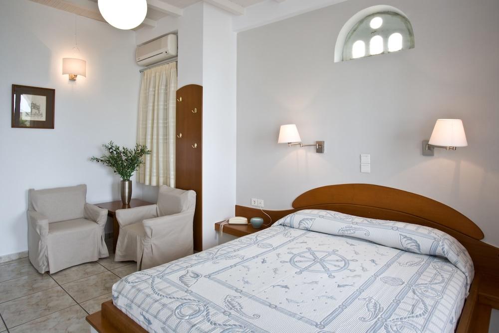 Porto Raphael Residences & Suites Agios Ioannis  Exterior foto
